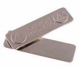 1440030 - Barrette adhésive aimantée métal avec adhésif 3M